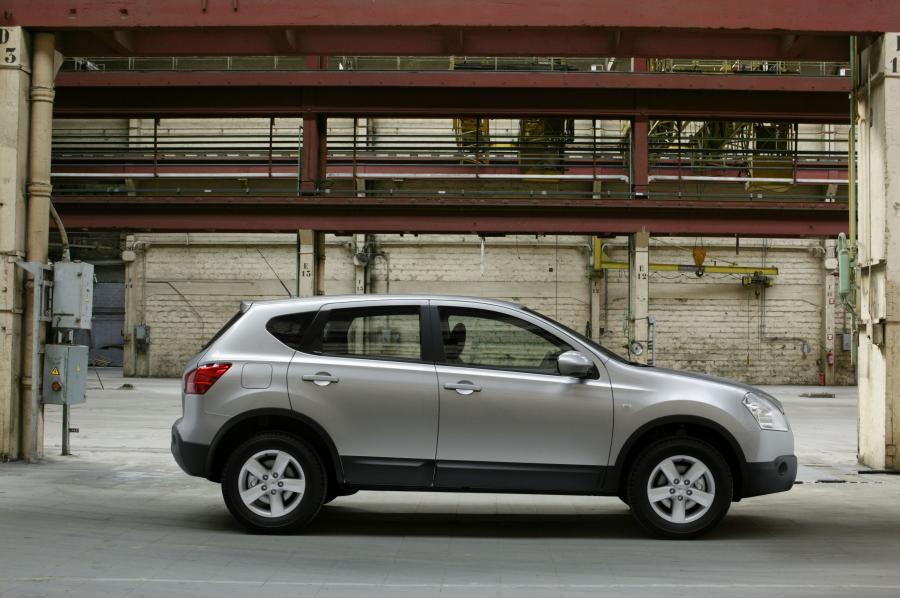  Nissan Qashqai 2007 года  (фото 54 из 100)